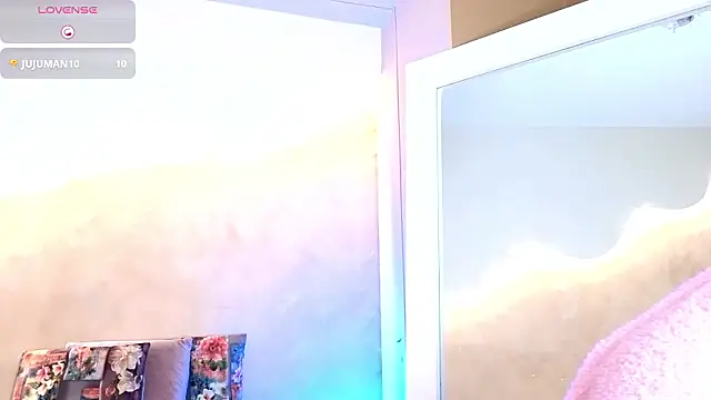 saraguzmann - SaraGuzmann's free webcam - UK Sex Cams