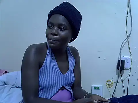 creamypussyy21 webcam