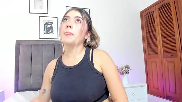 Sophia_Clark8 webcam