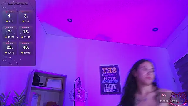 _chloe_moons_ - _chloe_moons_'s free webcam - UK Sex Cams