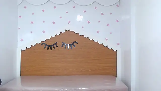 scarlett_percy_t webcam