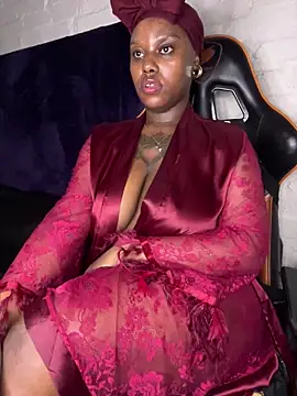 QUEEN_NOBUHLE_FEMDOM_777