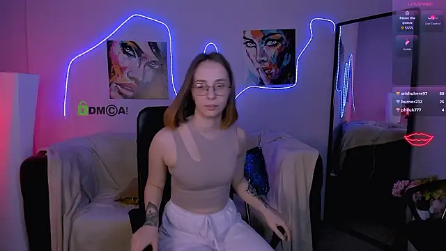 evalora_vei - Evalora_vei's free webcam - UK Sex Cams