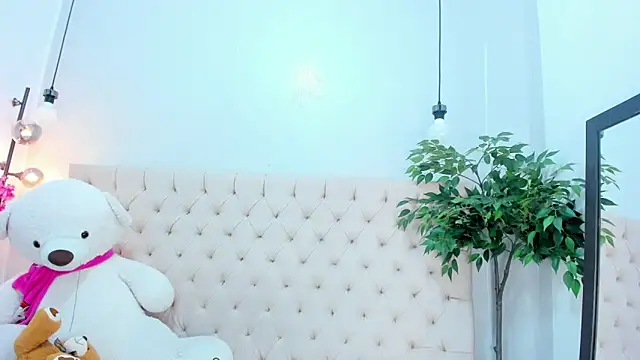 Victoria_Coleman webcam