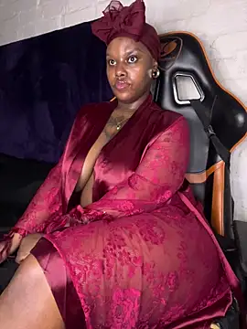 QUEEN_NOBUHLE_FEMDOM_777