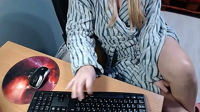 Ledi_Catherin webcam