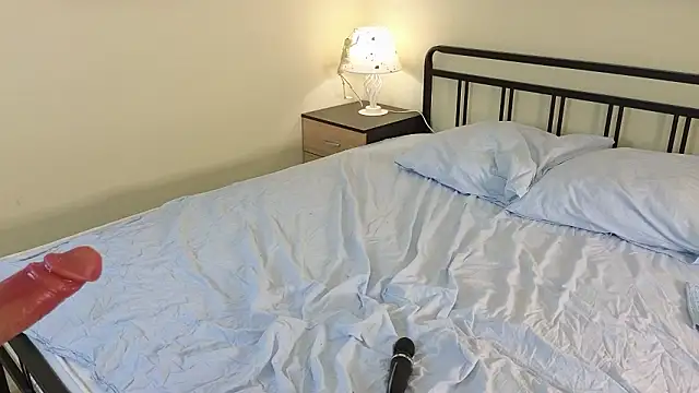 Tonya_Blowdat webcam