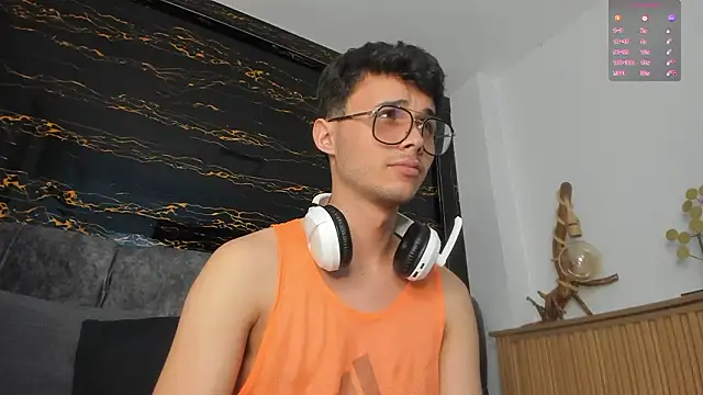 alhan_twink - Alhan_Twink's free webcam - UK Sex Cams