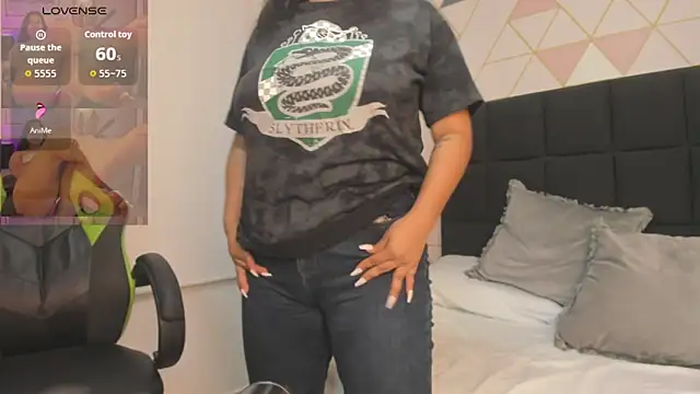 alice_coopperx webcam