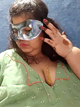 tamilthanushri webcam