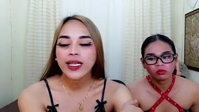 sweet_sophiaxx webcam