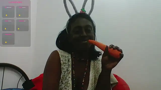 mamakarma1403 webcam