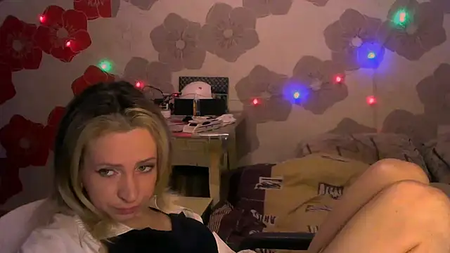 Queen_Daenerys webcam