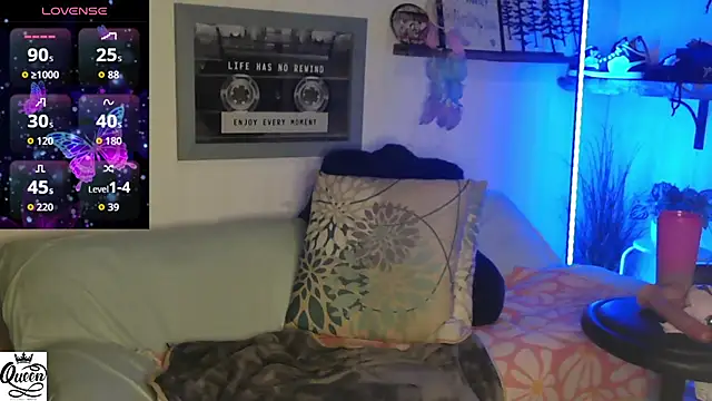 AinsleyMadison webcam