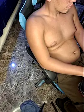 UnhorsedAssamese webcam