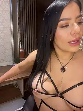 Miah_gomez_ webcam