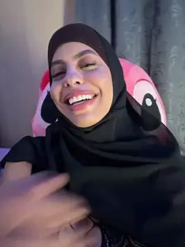 jannanader12 - JannaNader12's free webcam