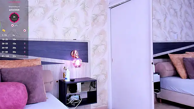 Travis_lenox_ webcam