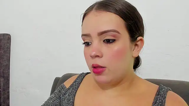 Emely_pregnantt webcam