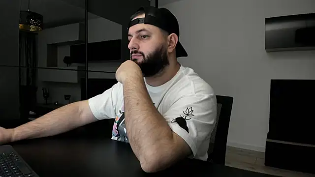 dravenpeak - DravenPeak's free webcam - UK Sex Cams