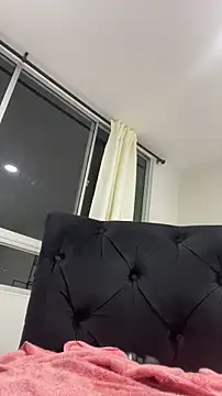 Selene_Wings22 webcam