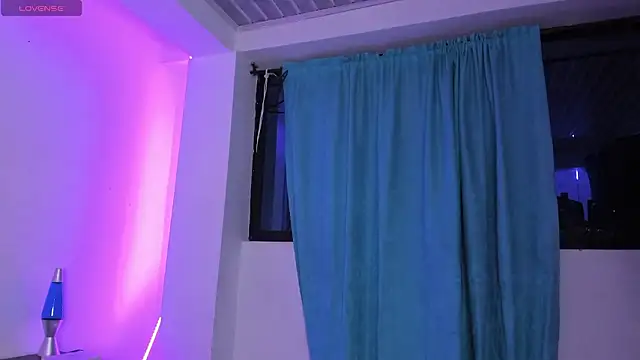 MiaVillalobos webcam