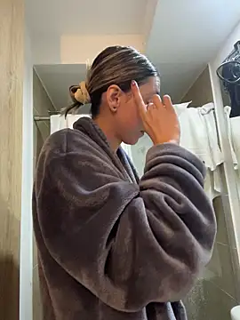 ameellie (F young) - TOPLESSSS