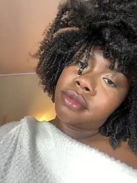 kehlannis_ (F young) - blow job + saliva in my titts