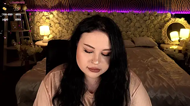 SerahMirabeli webcam