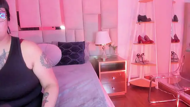 Violett_Sinclair webcam