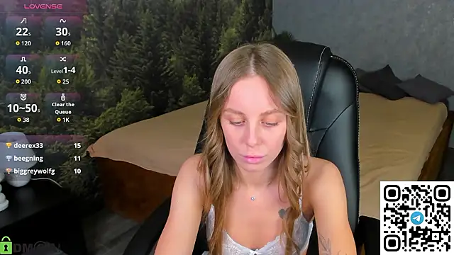 Tesssa_Young webcam