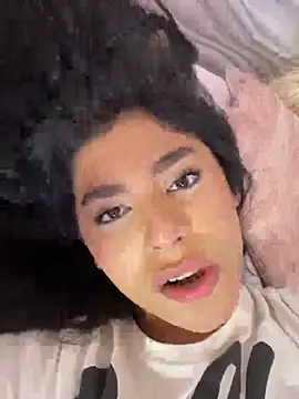 isabellefoxx_ (T teen) - show us your milk isa