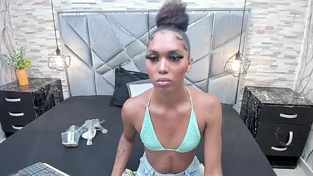 Fantasy_Trans_ webcam