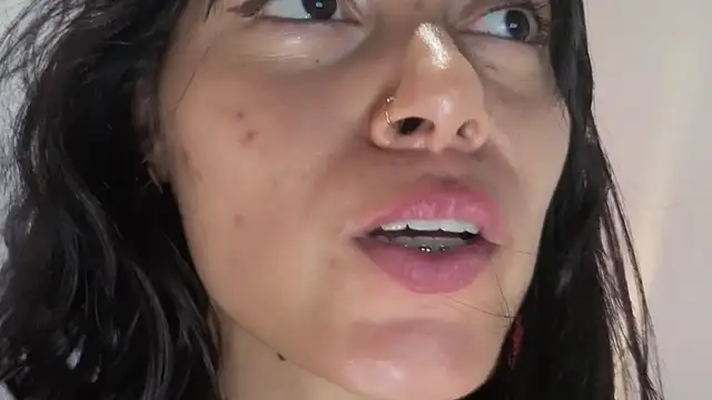 Qadeshoficial webcam