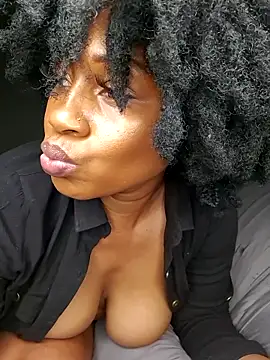 Webcam Model (playgirlmc)  is live.Free join now!