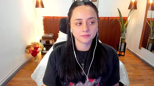 KatherineBond webcam