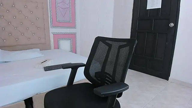 valery_maravilla__ webcam