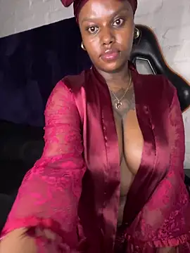 QUEEN_NOBUHLE_FEMDOM_777