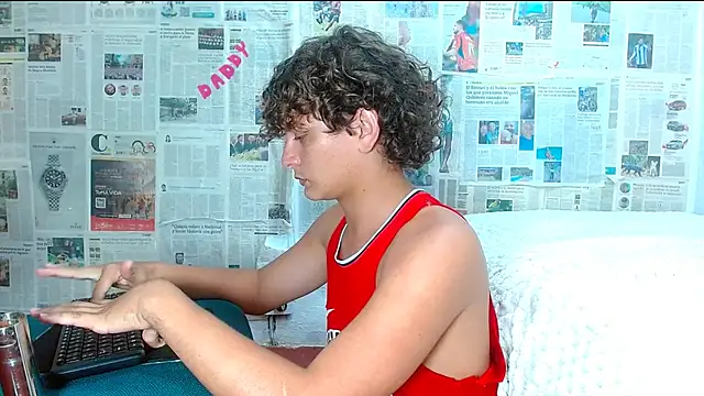 arielnoir6958 webcam