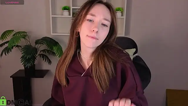 Miche1le_Allenne webcam