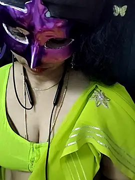 Webcam Model (sesiteluguammayi)  is live.Free join now!