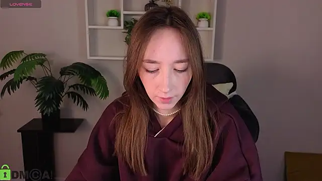 Miche1le_Allenne webcam