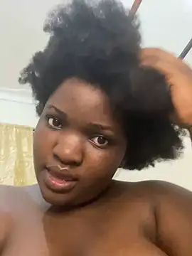 sweet18creamybigpussy webcam