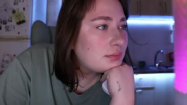 BettySquirtson webcam