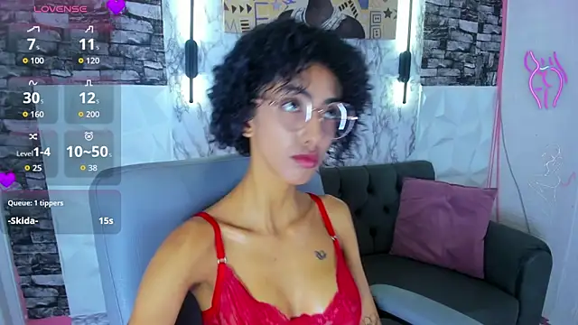 Queen_Cuarxxo webcam