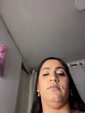 Webcam Model (JazminTaylor)  is live.Free join now!