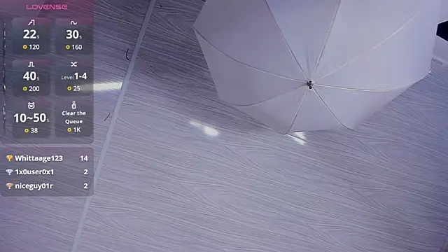 MiaSanders2025 webcam