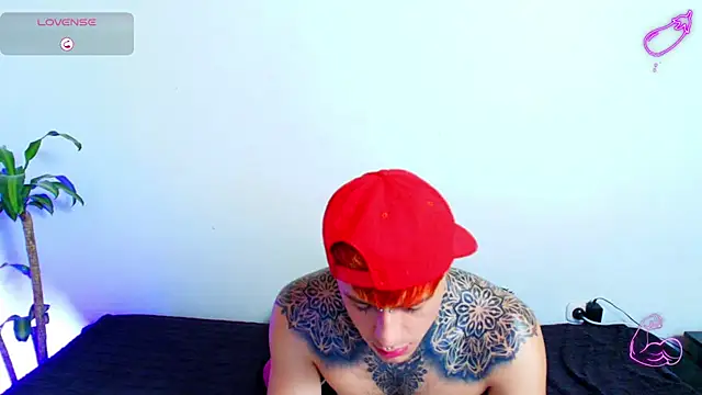 7_saturno_7 - 7_Saturno_7's free webcam - UK Sex Cams