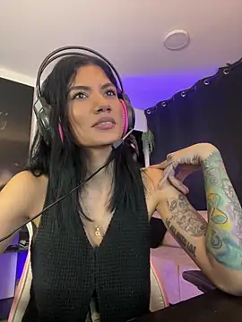 allblacck- - AllBlacck-'s free webcam - UK Sex Cams