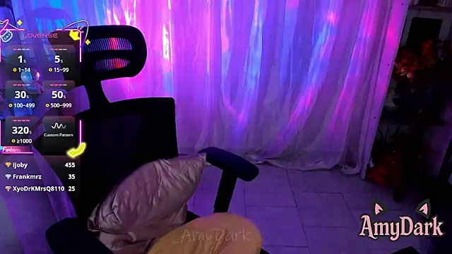 _AmyDark webcam